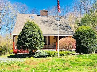 237 Old Forge Rd, Riverton, CT 06065