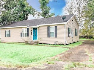 172 Cain St, Sulphur, LA 70663