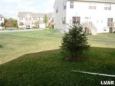 3rd image of 3682 Clauss Dr