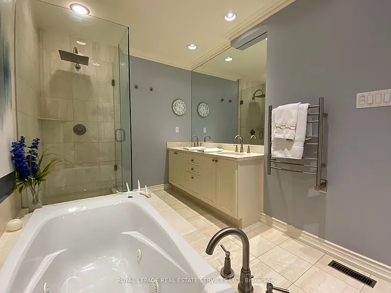 66 Alcorn Ave — Photo 21