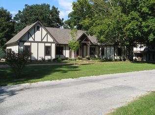 594 Wrens Nest Rd, Monteagle, TN 37356