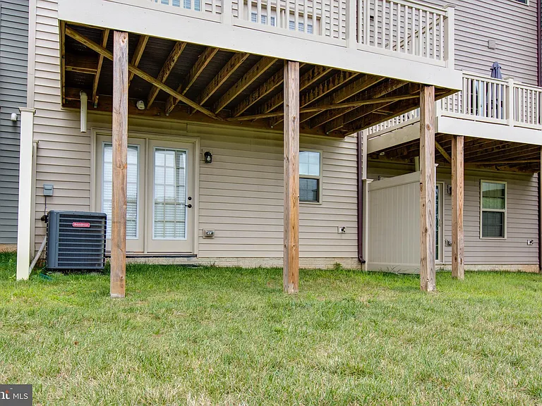 7912 N Gladden Farm Way — Photo 43