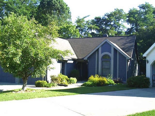 1st image of 7690 N Micawber Ct