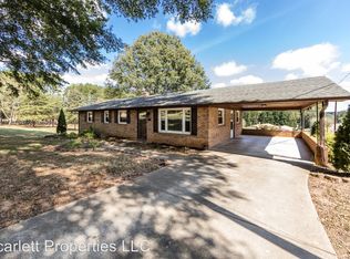 4206 16th St NE, Hickory, NC 28601