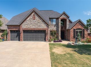 5203 SW Ridgemont Rd, Bentonville, AR 72712