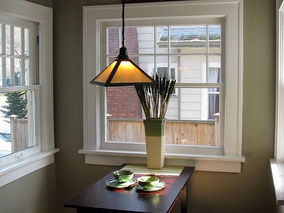 Breakfast nook