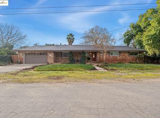 1132 Speckert Ln, Yuba City, CA 95991