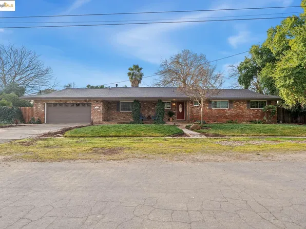 1132 Speckert Ln, Yuba City, CA 95991