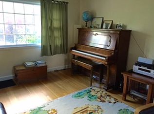30 Rosemary St #0, Boston, MA 02130