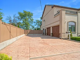 Sold by Casandra Properties Inc.