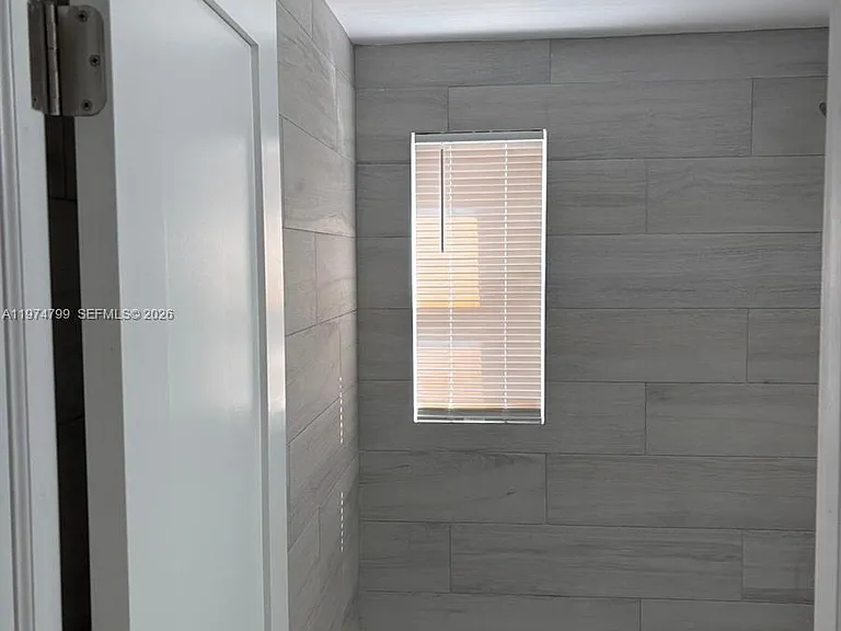 510 Santander Ave — Photo 15