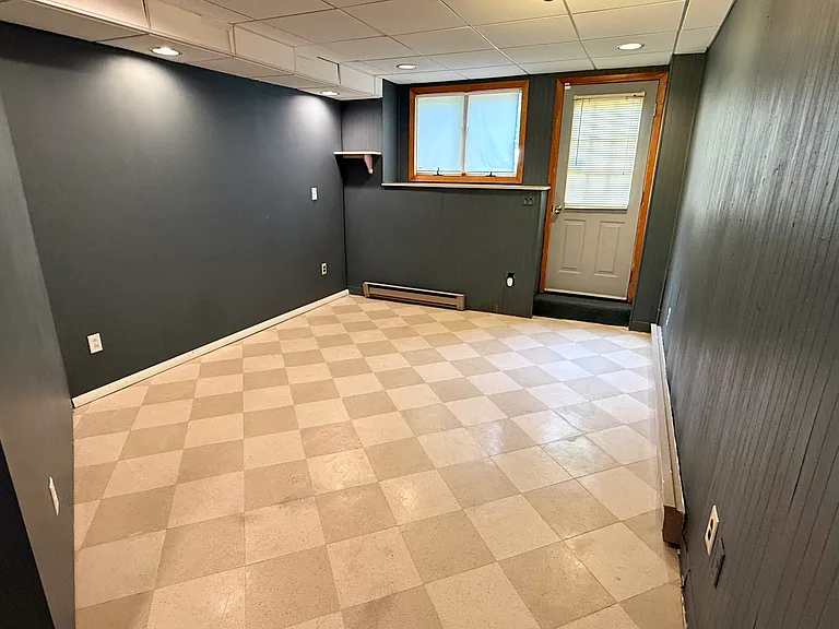 Lower-level Bedroom 4