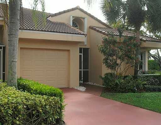 Home For Sale In Sweetwater