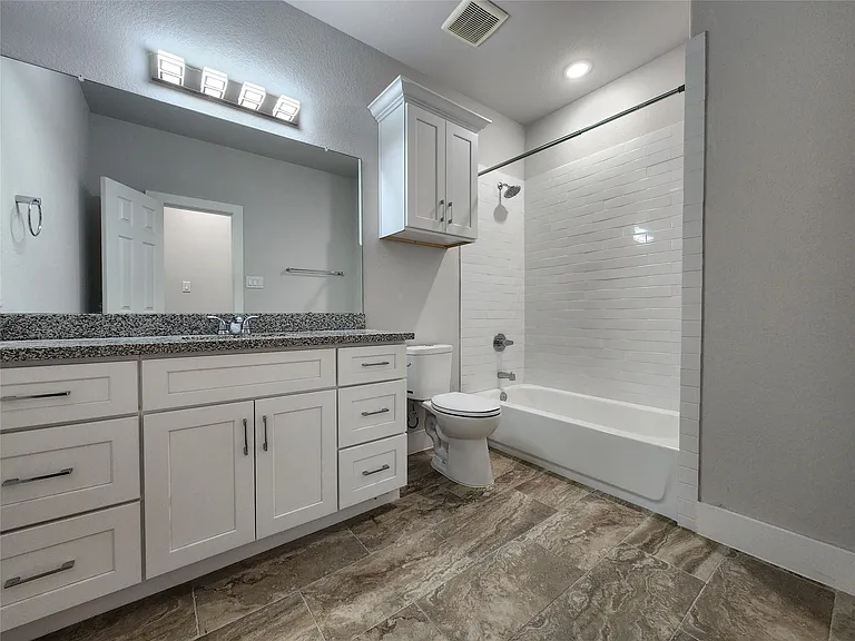 9710 Tuffly St #B — Photo 12