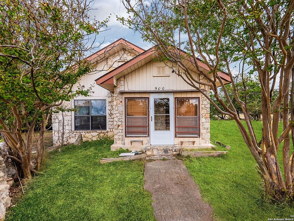 1st image of 900 MOUNTAIN DR