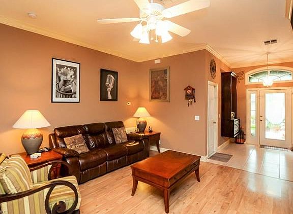 Home For Sale In Pebblebrooke Lakes