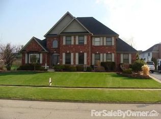 39W650 Carl Sandburg Rd, St Charles, IL 60175