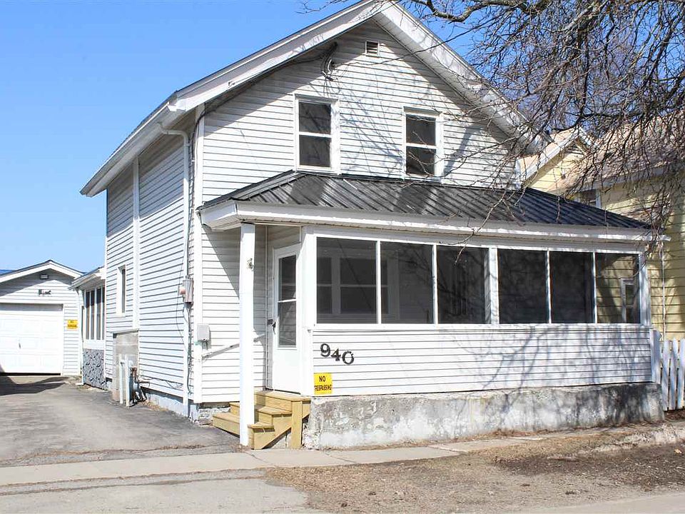940 Lafayette St Ogdensburg Ny 13669 Zillow