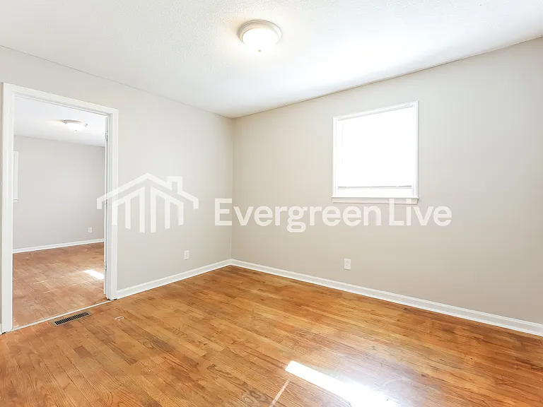 151 Leawood Dr — Photo 11