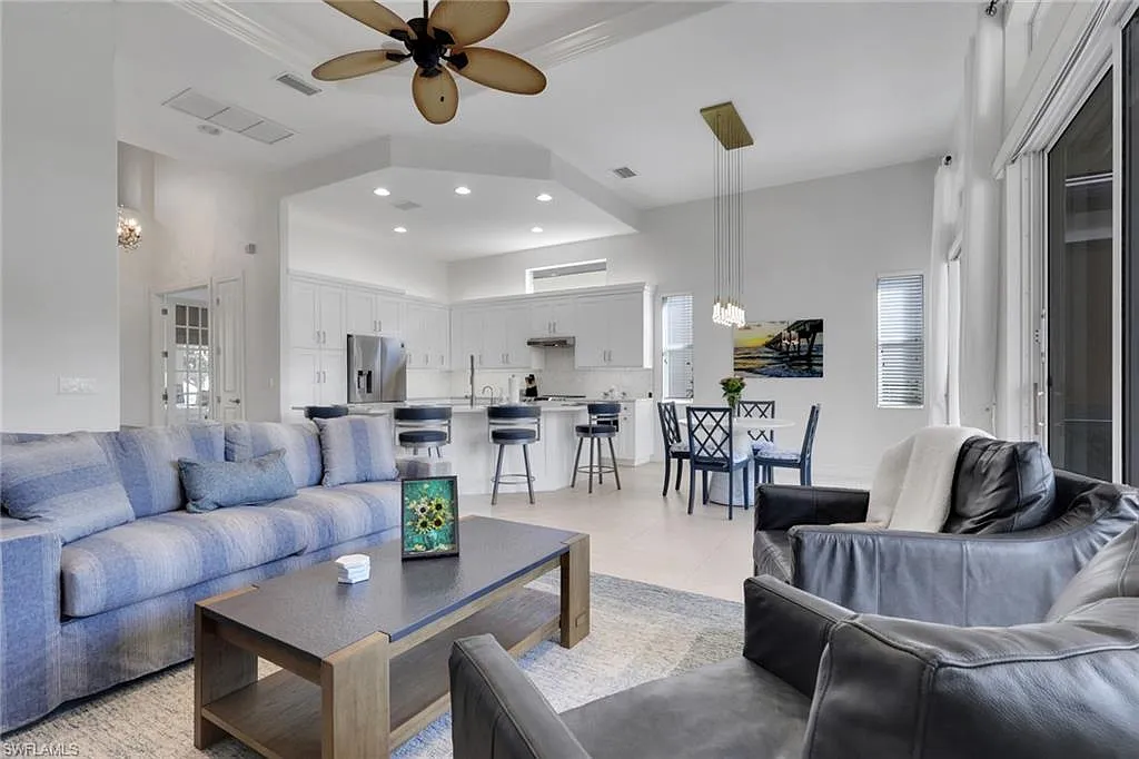 3 bed, 2.0 bath, 1700 sqft, $10,000 — Photo 4
