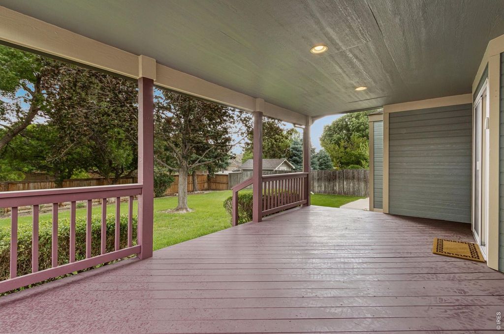 4430 Viewpoint Ct