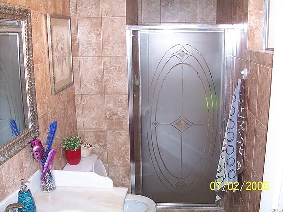 5th image of 1087 Terryview Ave