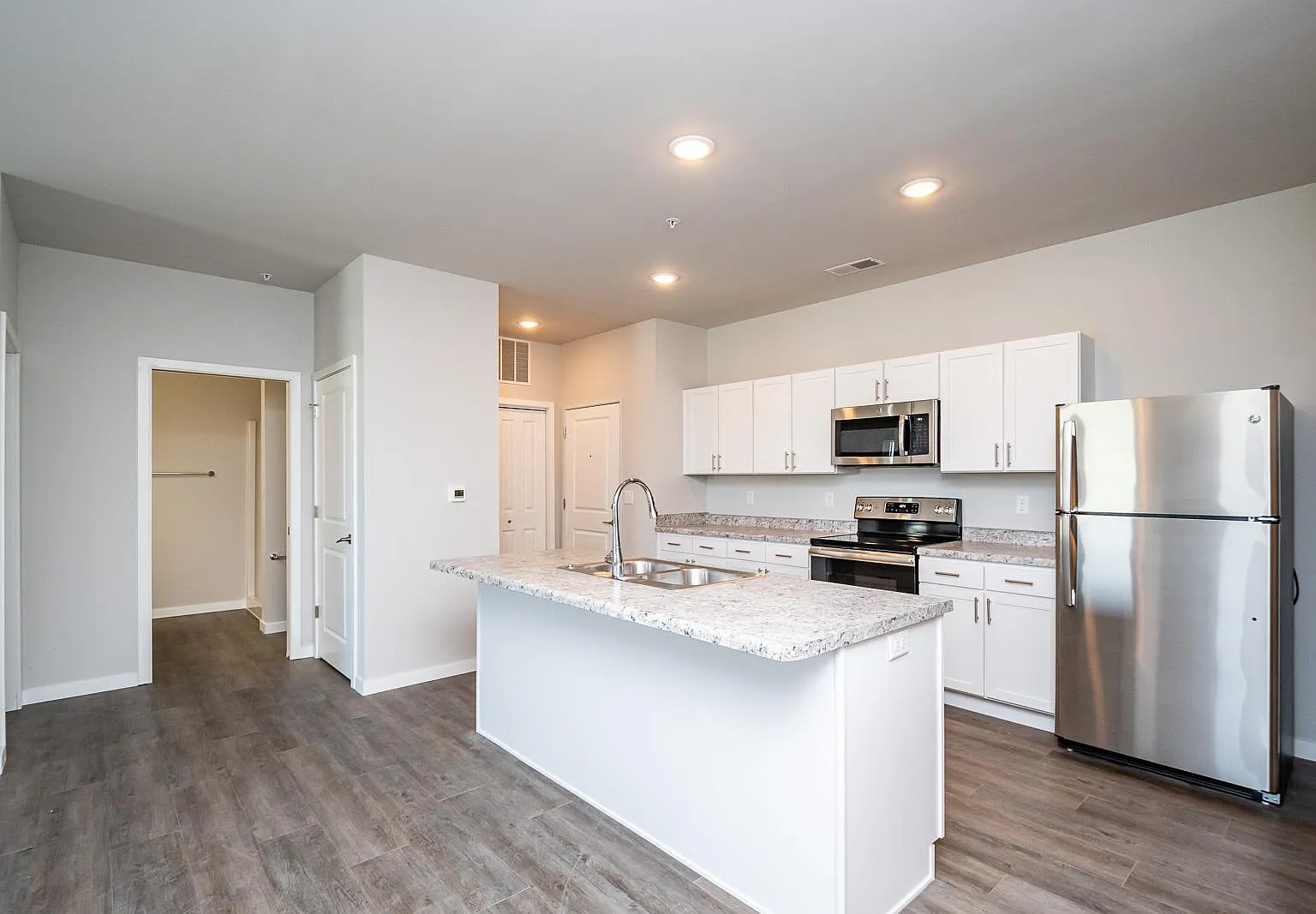 2315 Landon Rd — Photo 4