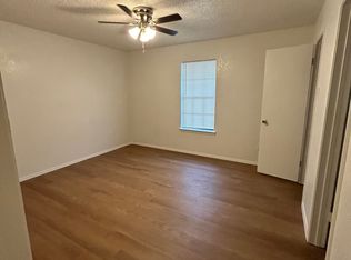 3806 N 22nd St, Waco, TX 76708