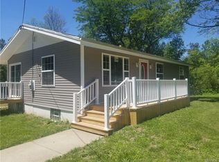 7704 Decker Rd, Derby, NY 14047