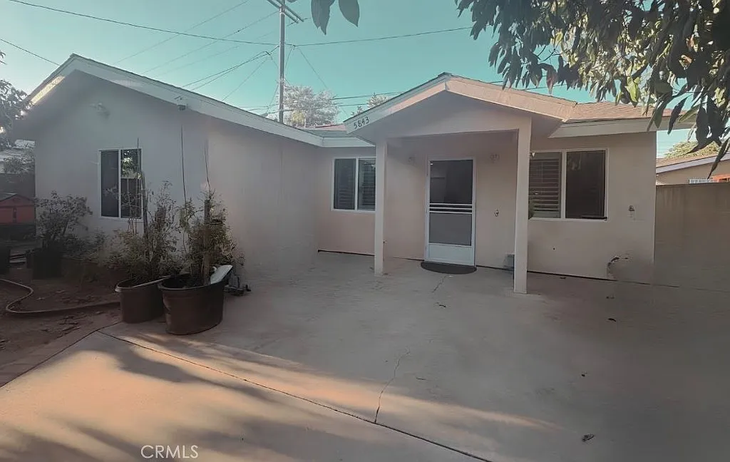 2 bed, 550 sqft, $2,800 — Photo 2