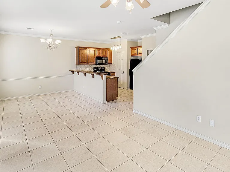 168 Forest Dr #1 — Photo 6