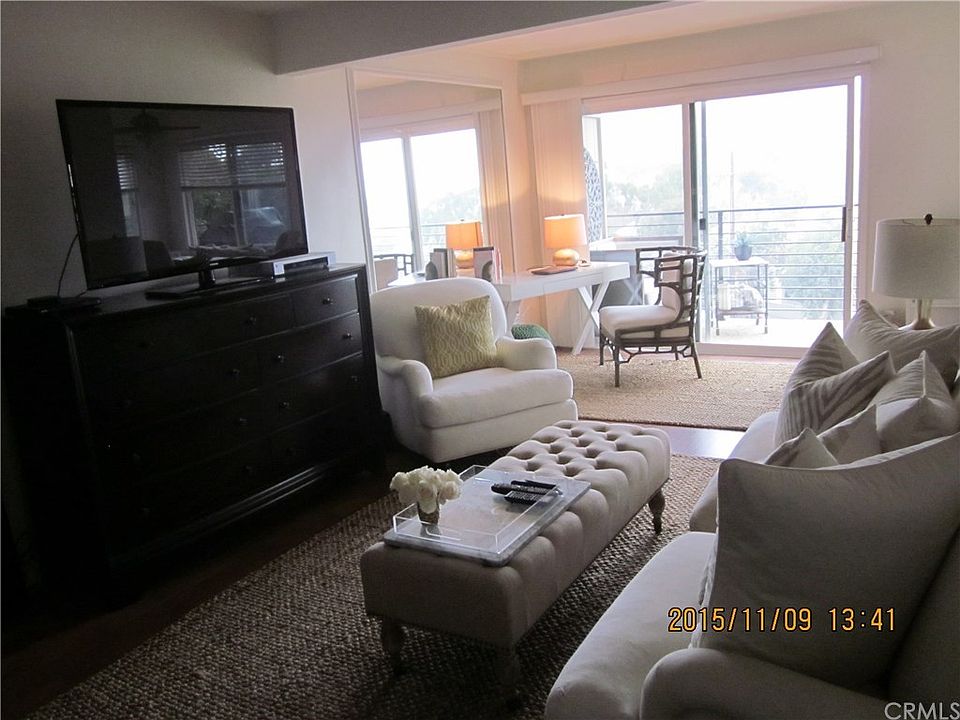 1st image of 160 Cedar Way APT D