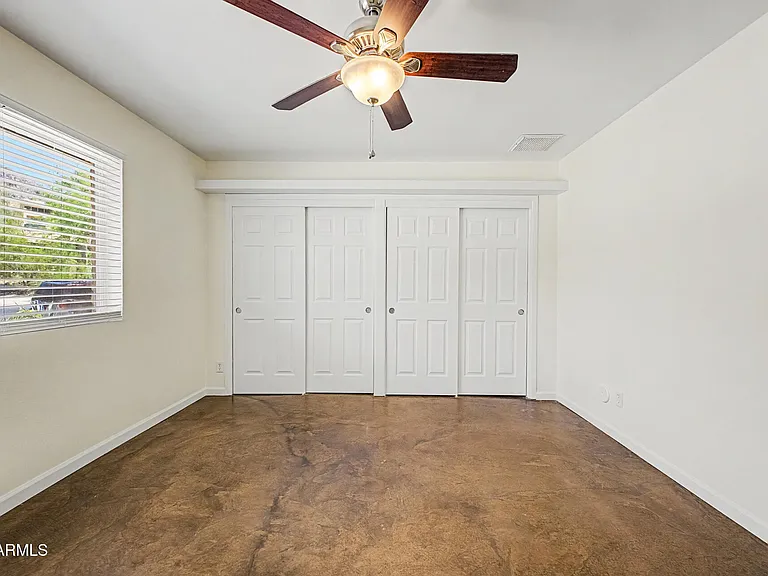 29 E Foothill Dr — Photo 21
