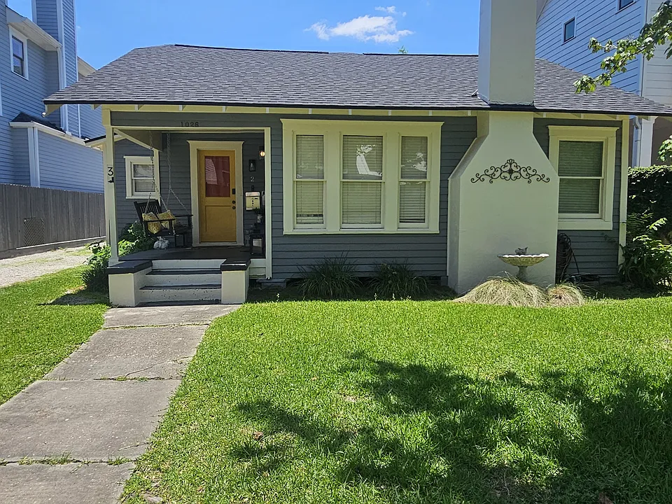 1026 Euclid St #2