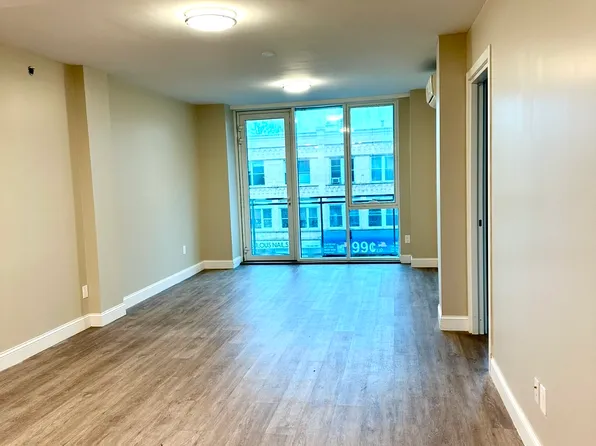 1930 Avenue M image 3 of 6