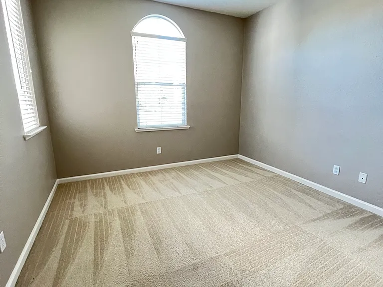 9465 Triathlon Ln — Photo 13