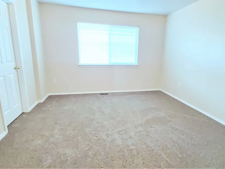 617 Saratoga Dr #104 — Photo 26