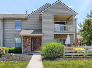 13 Wiltshire W, Carlisle, PA 17015