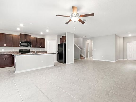 5th image of 4706 Norman Oak Pl