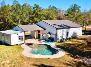 2073 Nivens Rd, Benton, MS 39039