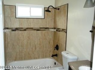 68 Dorset Rd, Manchester, NJ 08759