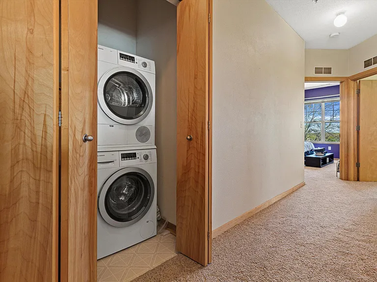 In-Unit Laundry
