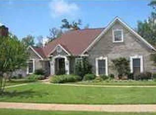 3609 Perryman Rd, Ocean Springs, MS 39564