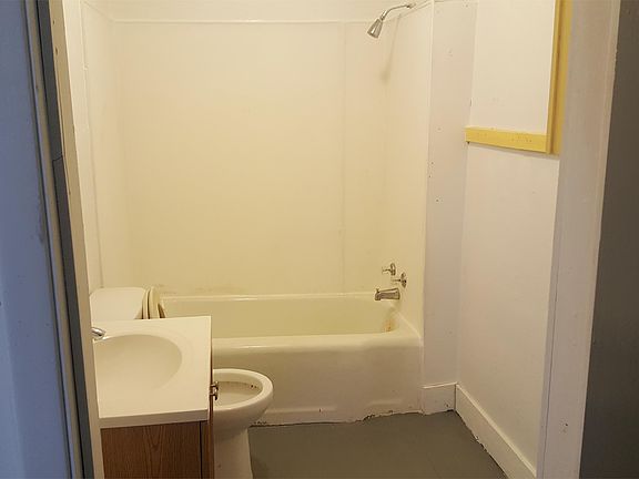 4th image of 114 Water St APT 3