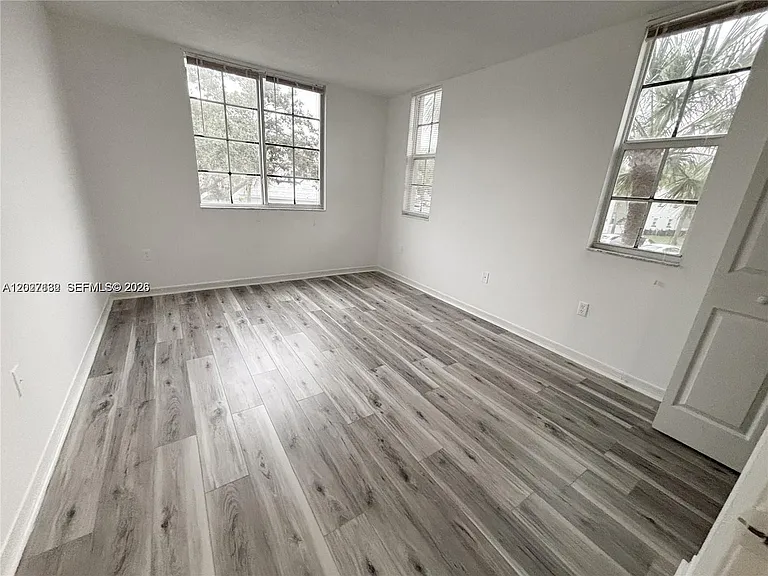 655 SW 111th Way #201 — Photo 10