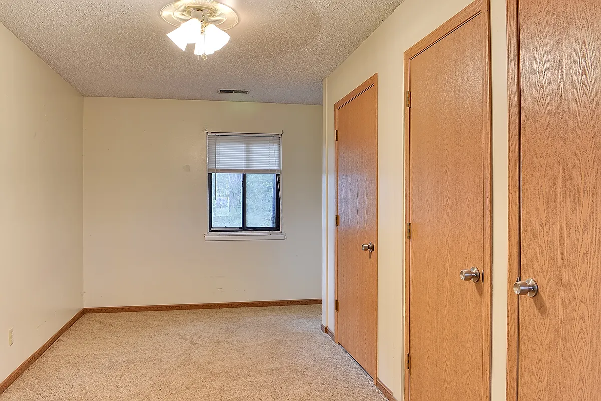 Building Photo - 1425-27 McCain Ln #1425