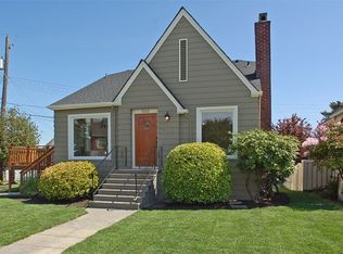 7522 Winona Ave N, Seattle, WA 98103