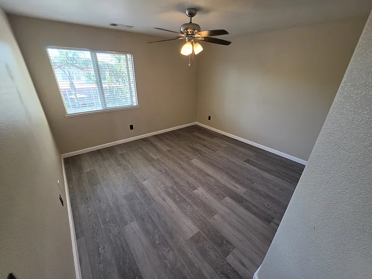 119 Legacy St — Photo 18