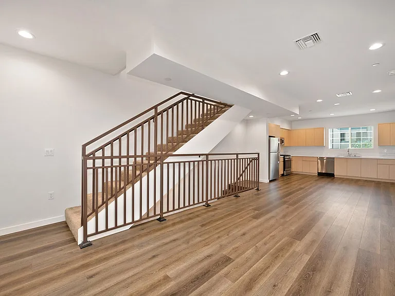 Presidio Townhomes — Photo 28