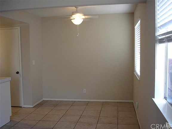 5th image of 2615 Tiller Ave